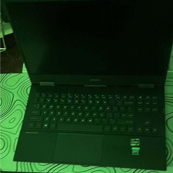 Oman Laptop Gaming Internal Battery Needs Replacement
